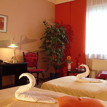 Hotel Haufe Форст Екстер'єр фото