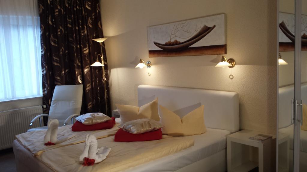 Hotel Haufe Форст Екстер'єр фото